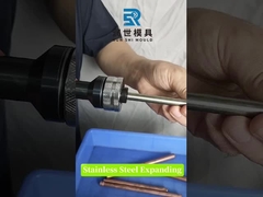 เครื่องขยายท่อเหล็กไร้สแตนเลสสําหรับเครื่องเย็นพื้นผิว เครื่องขยายท่อปนูเมติก